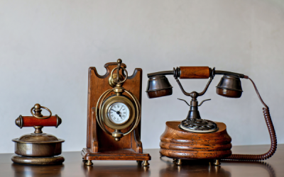 Top 10 Antiques That Hold Their Value in Today’s Market